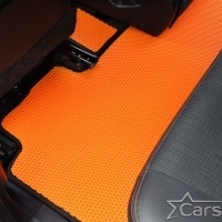 Двухслойные коврики EVA на Toyota Sienta II пр.руль (2015->)